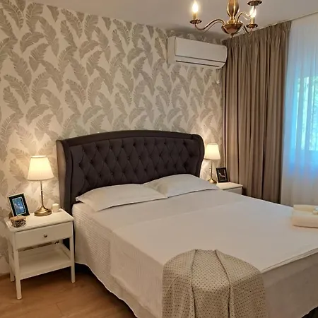 Herastrau 2 Apartamento *