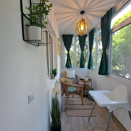 Herastrau 2 Apartamento *